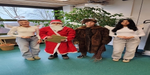 Und es kamen der Nikolaus, Knecht Ruprecht und zwei Engel...